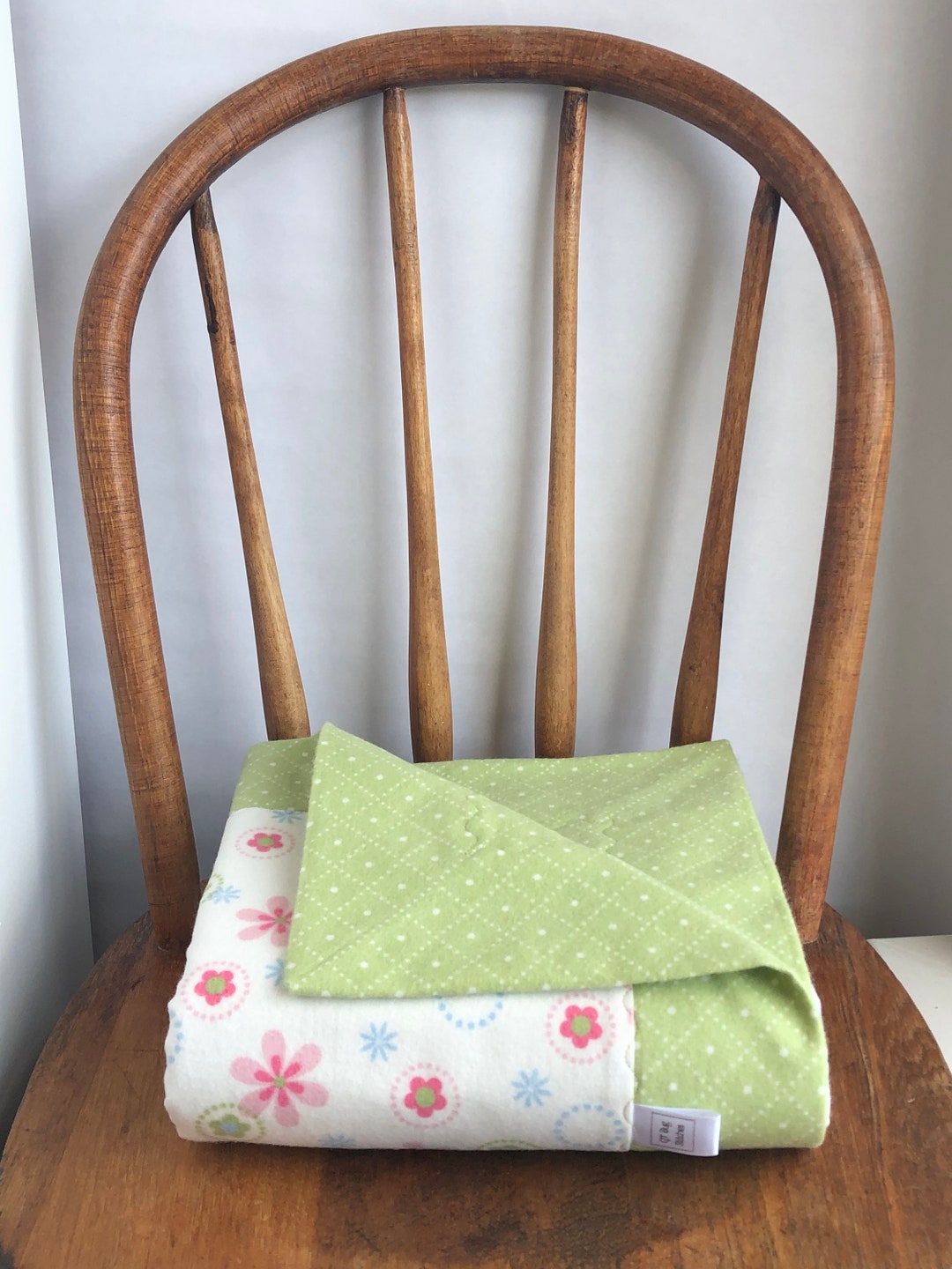 Daisy Flannel Baby Blanket, Handmade Gift, Floral Receiving Blanket