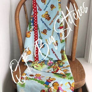 Bear Child Pillow Case, Nostalgic Out Of Print Moda Fabric, Handmade Bear Pillow Case, Gift For Kids, Ready To Ship, Bear Bedding