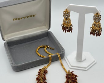 Mervyn's, tiny tan brown beads & gold plated clustee necklace and pierced earrings demi parure / set