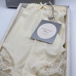 【新品未使用】ディオール Dior ランジェリー　パステル 新品未使用】ディオール Dior ランジェリー パステル Dior
