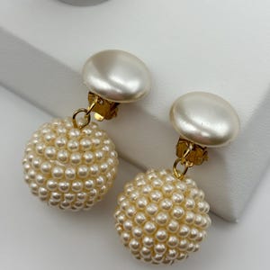 80s vintage faux pearl clip on drop earrings