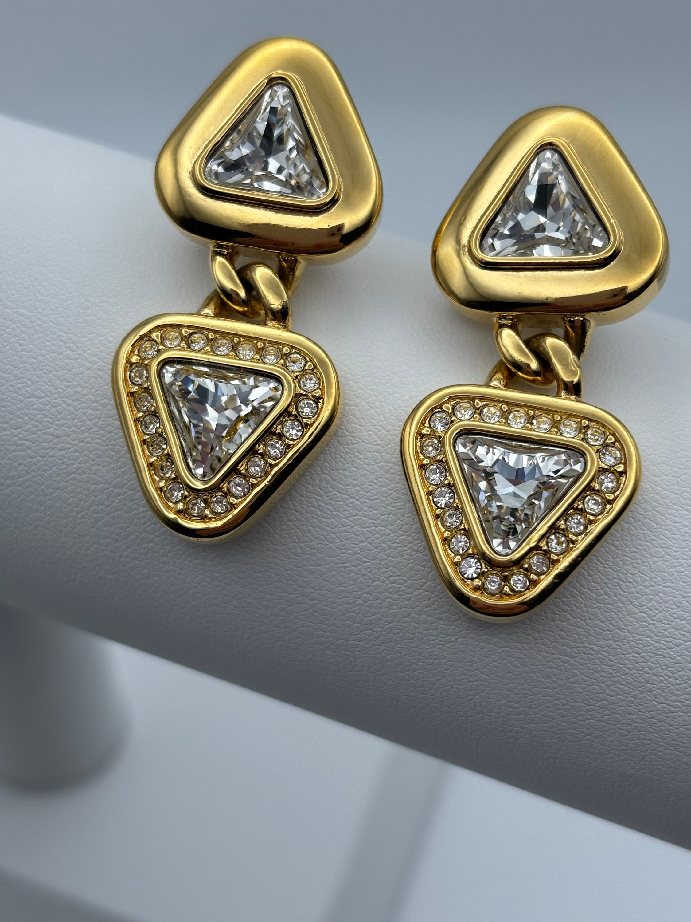 Swarovski, 80s Vintage Clear Crystal & Gold Plated Clip on