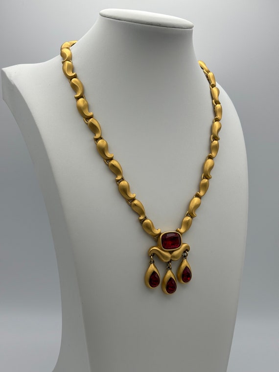 Napier, 80s vintage red crystal & matte gold plat… - image 9