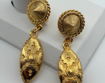 Oréna Paris, 80s vintage gold plated long clip on earrings