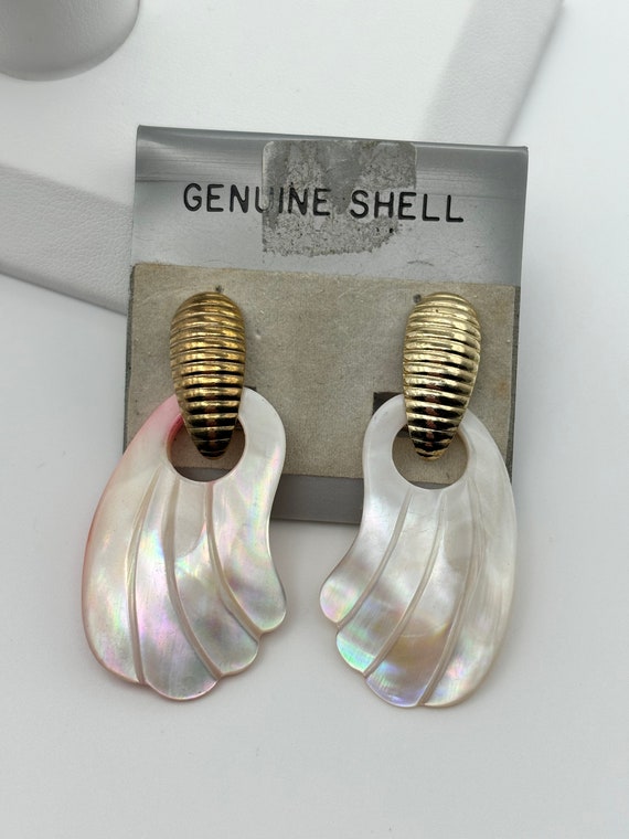 Boucles D'oreilles Clips Vintage Années 70 En Nacre Forme Coquillage - Occasion