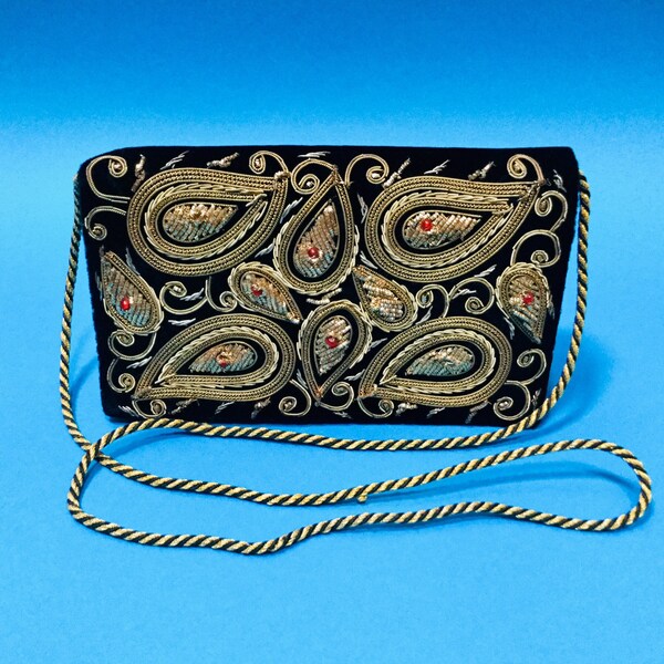 ZARDOZI 50s Vintage Black & Gold Embroidered Metalwork Beaded Teardrops Velvet Evening Clutch / Shoulder Bag, Made in India