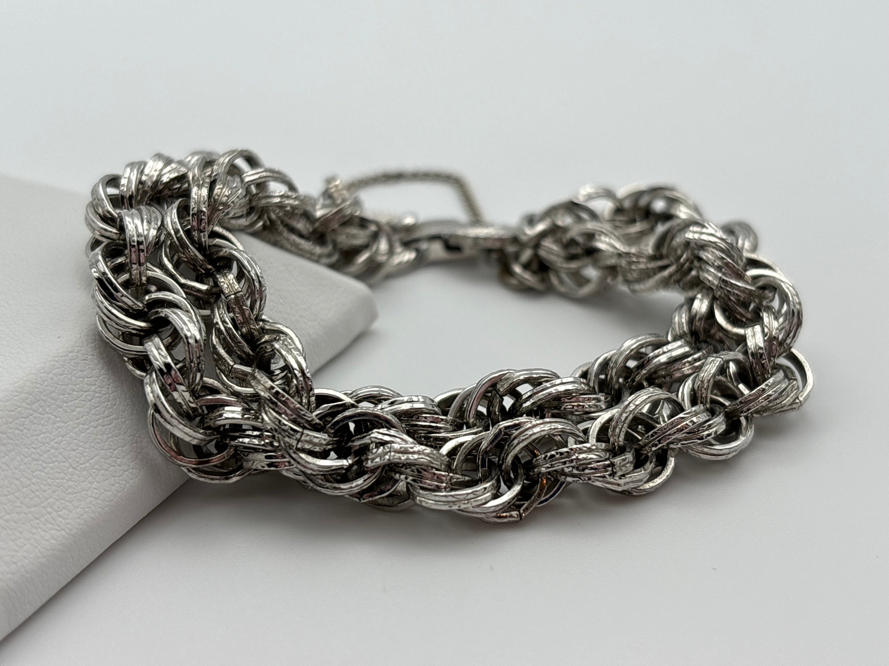 c*.様 HIGH-END ORIGINAL CHAIN BRACELET Monet, 60s Vintage Silver Plated Double Chain Link Bracelet