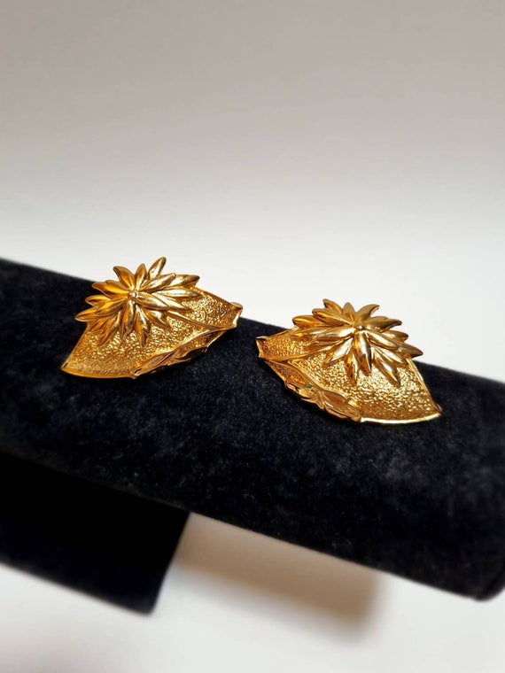 Bergdorf goodman hotsell earrings