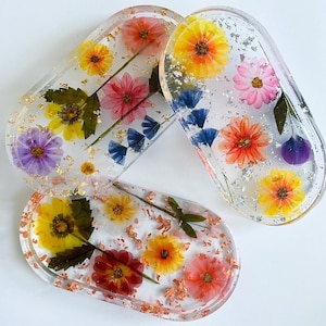 Resin Gold Flake Flower Tray