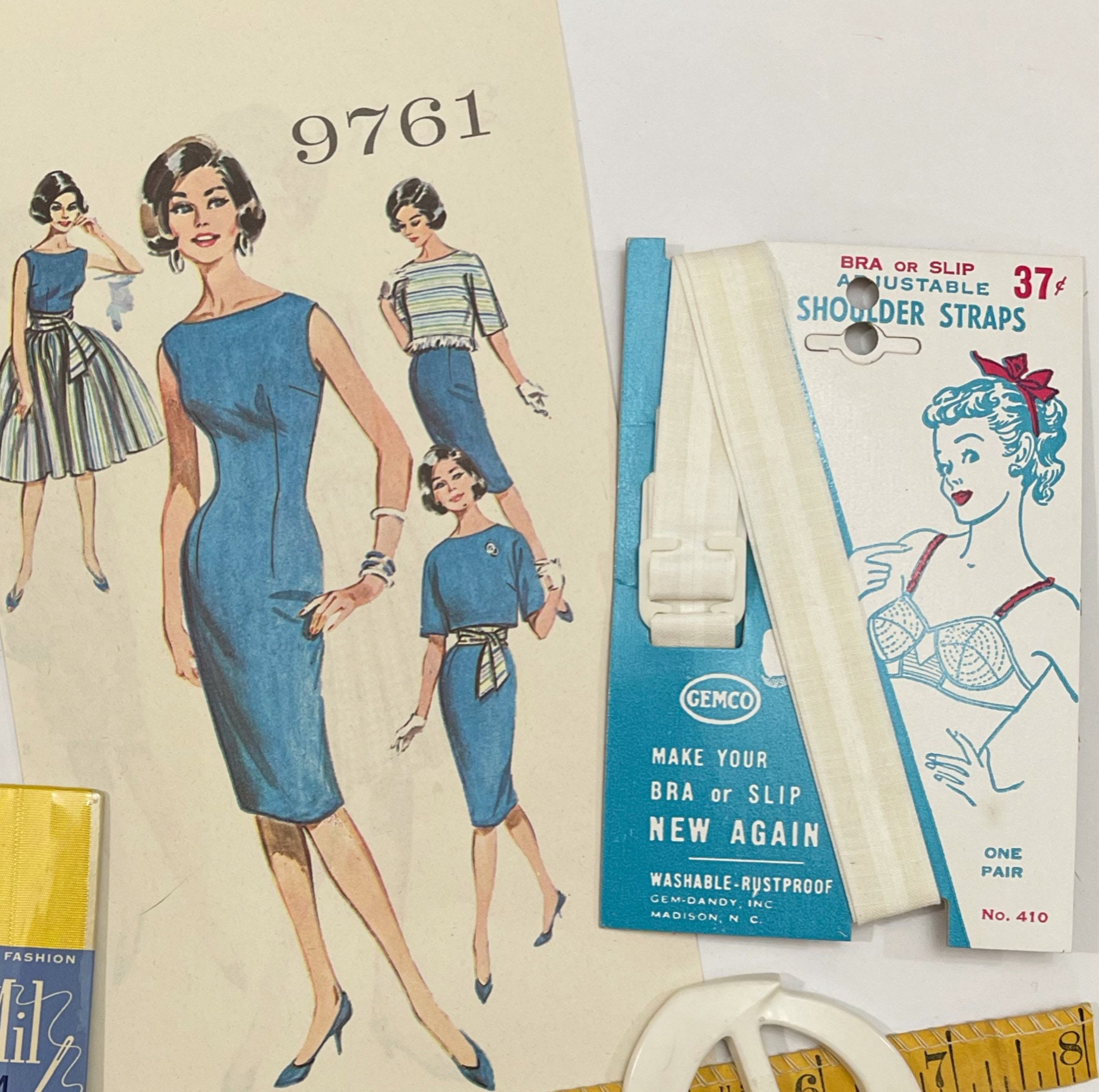 1964 Maidenform Bra Vintage Ad, Advertising Art, Magazine Ad