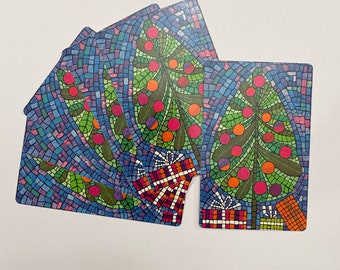 Set von 6 NOS Spielkarten mit Tannenbaum und Geschenken. Mosaik. Glasmalerei. Junk Journal Supply