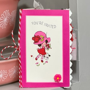 Be My Valentine! Leuke uitnodigingskaart voor een feestje. Rozen. Lief meisje. Romantiek. Lieverd. Cadeau.