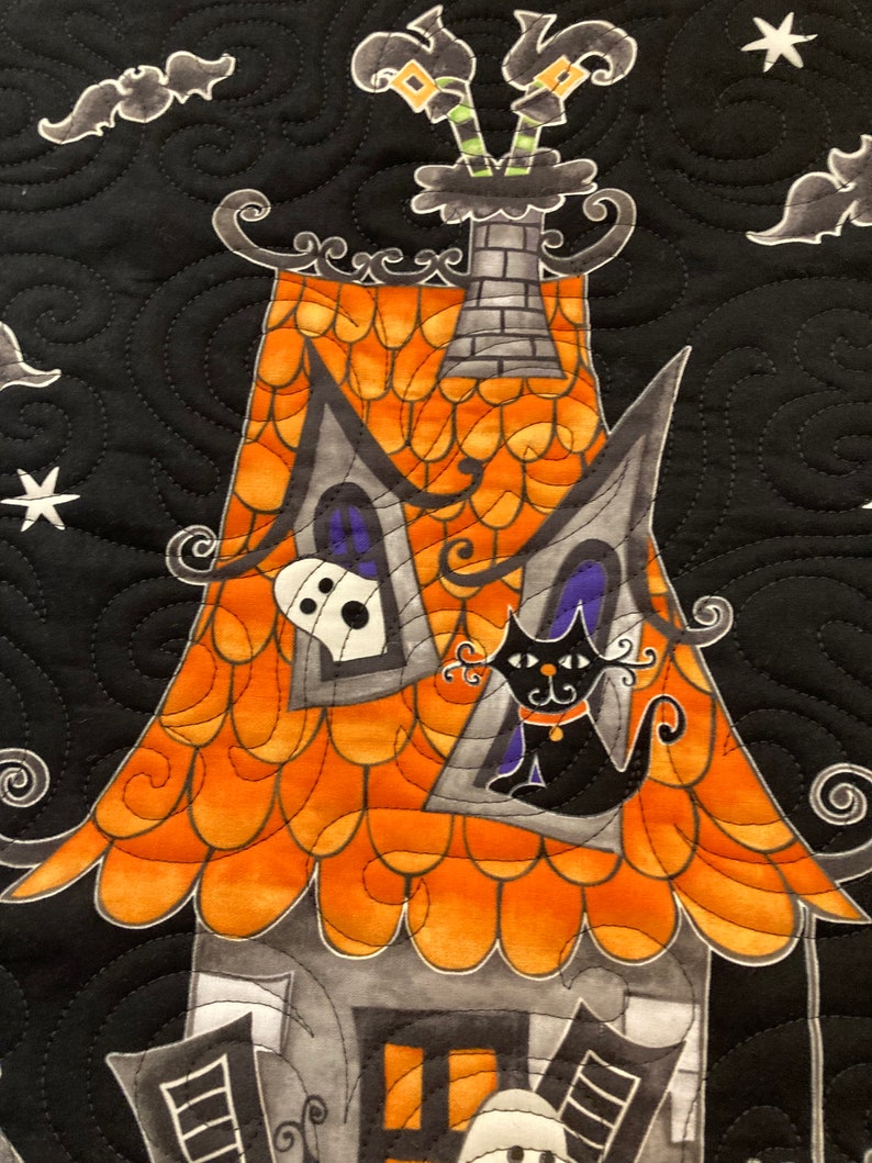 Quilted Halloween Wall Hanging - Etsy