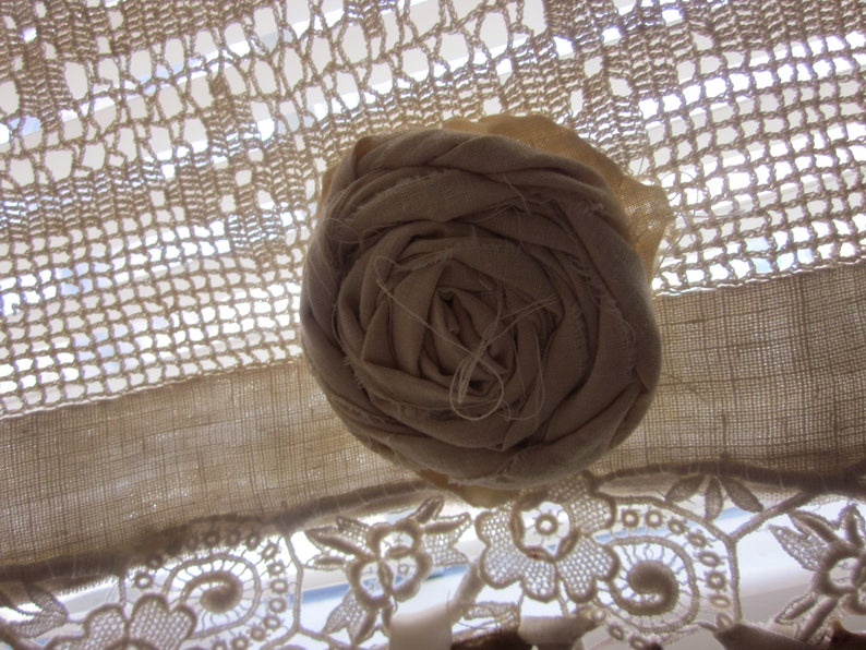 Lovely Vintage Crochet And Linen Valance Hand Tied Rolled Roses