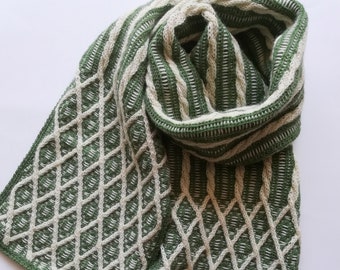 PDF pattern for knitted bicolor, fairisle, cables scarf "Green tales", digital instant download, chart available, advanced knit