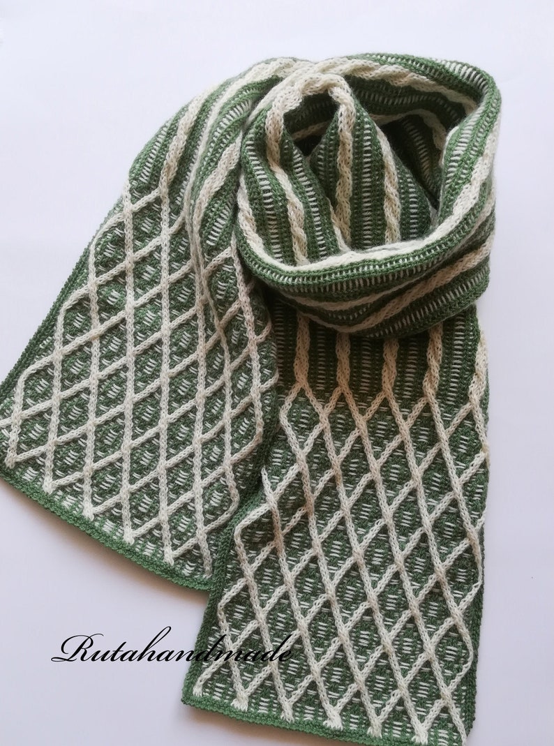 PDF pattern for knitted bicolor, fairisle, cables scarf Green tales, digital instant download, chart available, advanced knit image 1