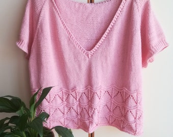 Pdf pattern for knitted V neck summer tee with lace insert