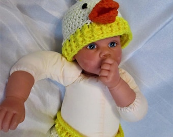 Duck with fluffly feathers on hat and diaper cover! Cute Easter Photo Prop! Pastel yellow w/ Dark yellow trim and fluffy yarn for feathers.