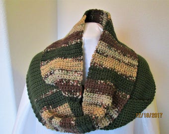 Infinity scarf! Camo! Bernat Softee Baby yarn. Prince Pebbles Color. Earth tones. Half hunter green; half variegated. 70" long. 5" wide.