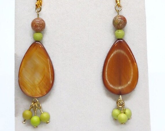 E-1672 Beaded Shell Earrings