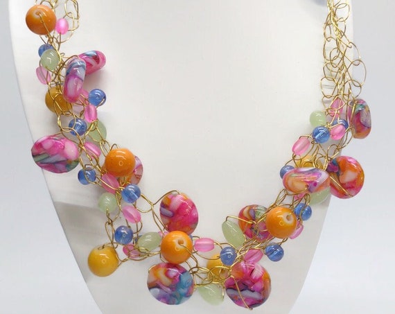 N-1632 Handcrafted crochet wire necklace