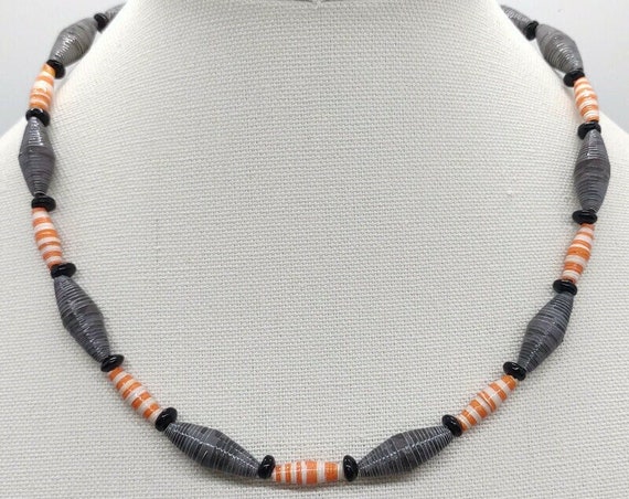 N-1662 Paper Beaded Necklace