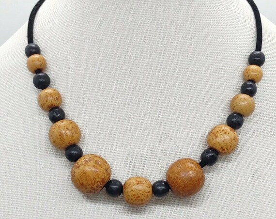 M-1636 Wood Bead Necklace