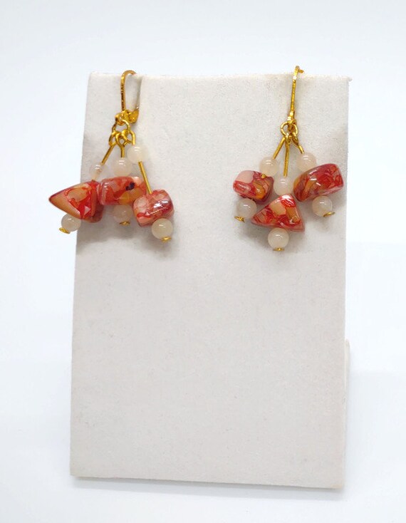 E-1690 Shell and Resin Earrings