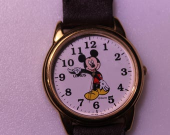 MICKEY MOUSE 