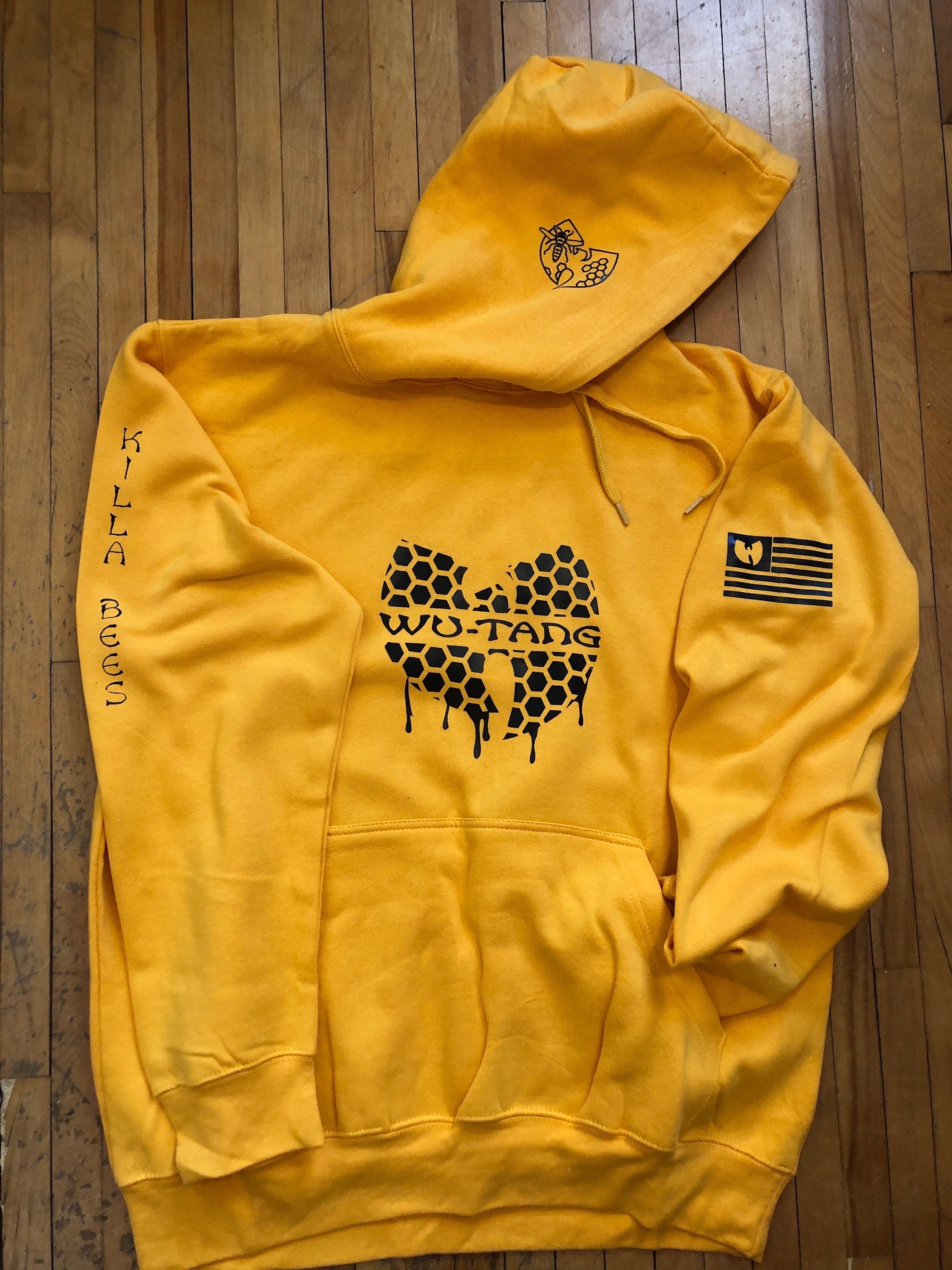 Wu-tang Killa Bees. Yellow Hoodie With Black Graphics. 90s Wu-tang Killa Bees. Yellow Hoodie With Black Graphics. 90s