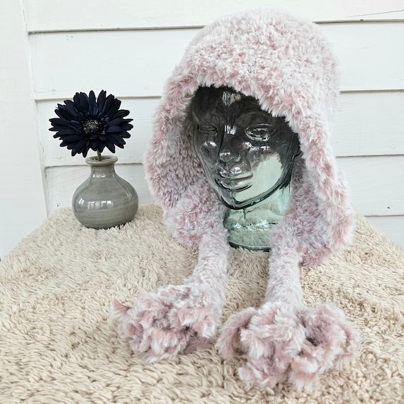 Hand Knit Hood Hat | Frosted Mauve Faux Fur Animal Hat  display picture 1