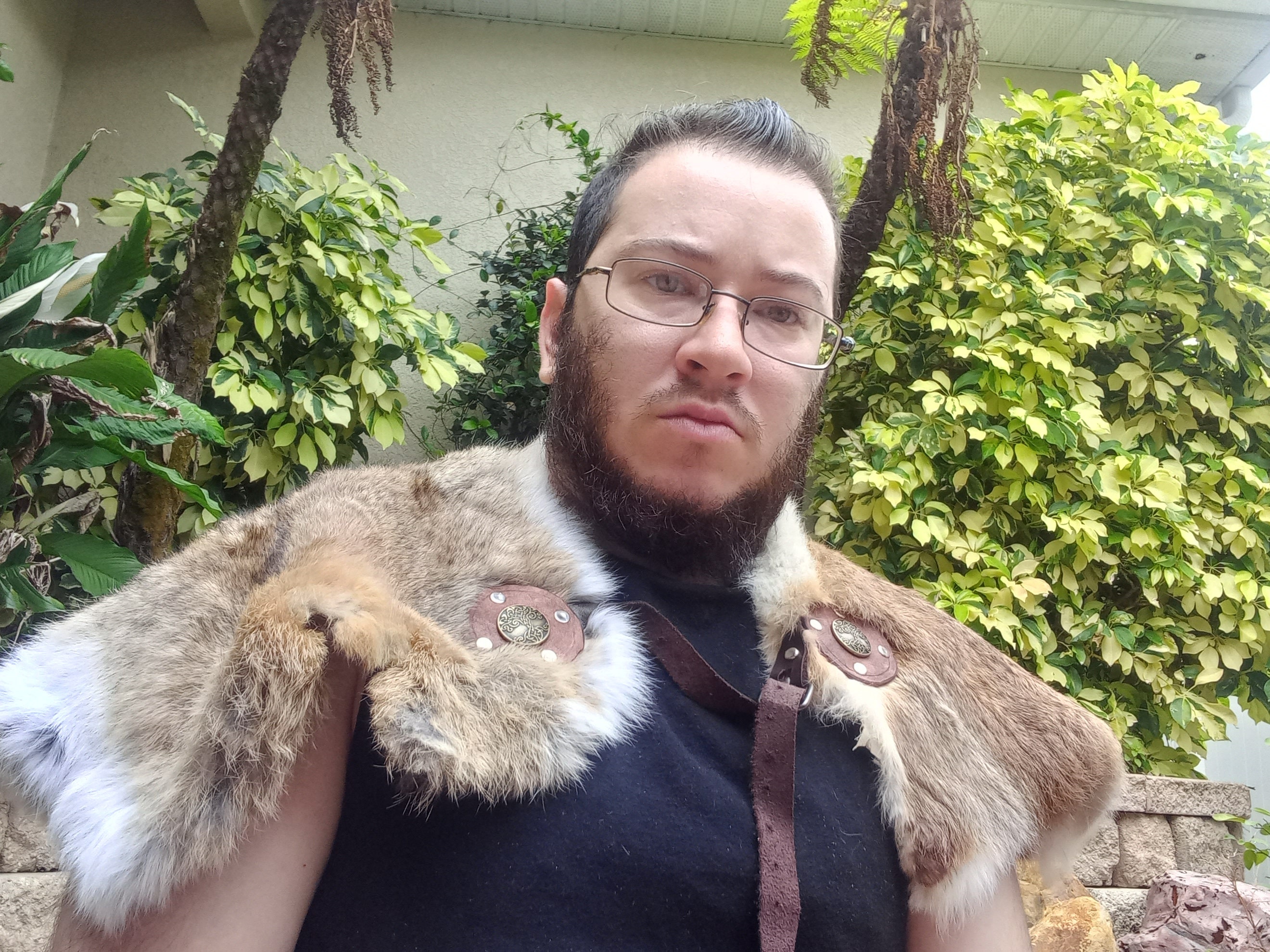 Shieldmaiden Viking Fur Mantle Icelandic Sheepskin Collar 