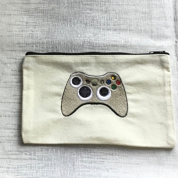 Gamer pencil case, game controller, zipper case, zipper purse, teenager gift, gamer fan, fathers day gift, fabric purse, unlined purse