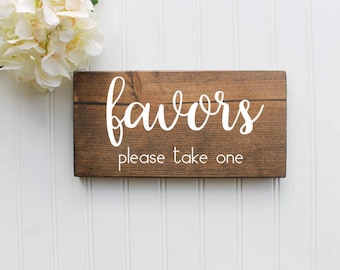 Favors Sign| Wedding Favors Sign| Wood Wedding Favors Sign| Rustic Wedding Decor| Wedding Decor| Spring| Summer Wedding