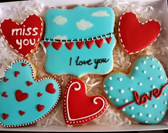 Cookies with love / Gift for her / Homemade cookies / Biscuits / Hand decorated cookies/ Edible gift / Personalised cookies / Bespoke gift