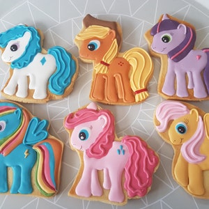 6 Little Pony biscuits / 6 big Little Pony cookies / Party cookies / Personalised biscuits / Birthday cookies /party favours / Pony