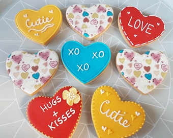 1 Bespoke cookie / Personalised cookies /Favours/ Biscuits/ bespoke cookie/ homemade/ hand decorated/ Iced