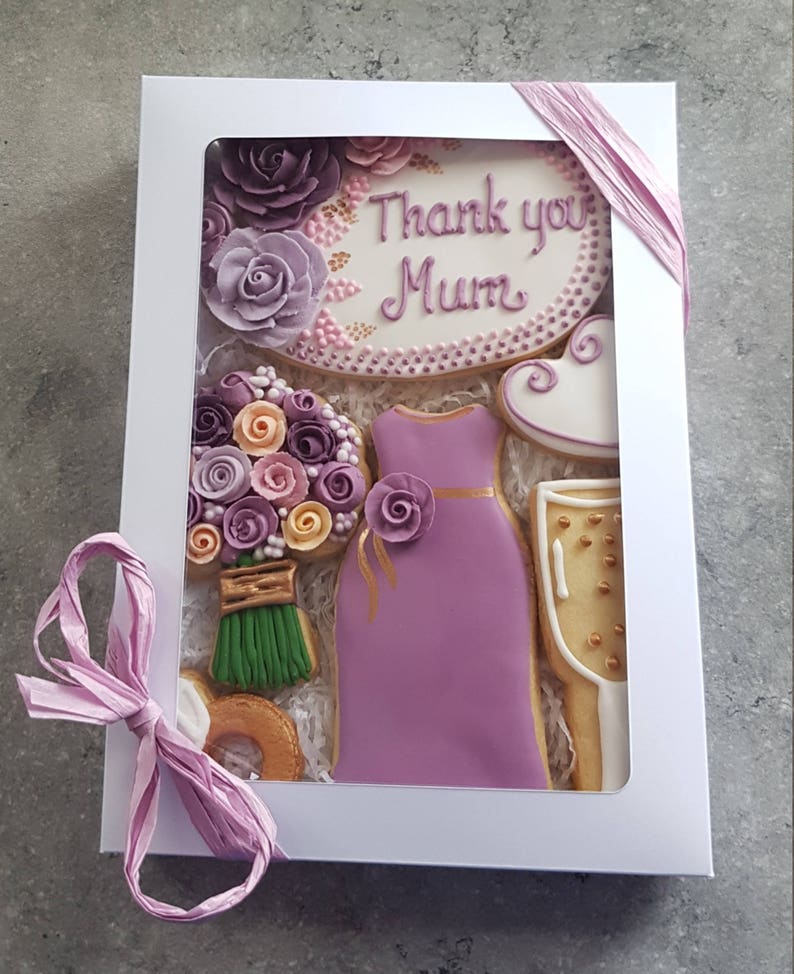 Hand Decorated Wedding Cookies/ Bespoke Gift Set/ Personalised thank you gift box/ Bespoke cookies/ Cookies for Mum bild 8