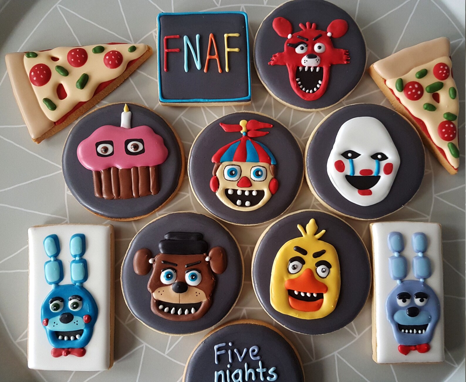 Five Nights at Freddy's Themed Cookies / 10 Iced Cookies / Etsy UK