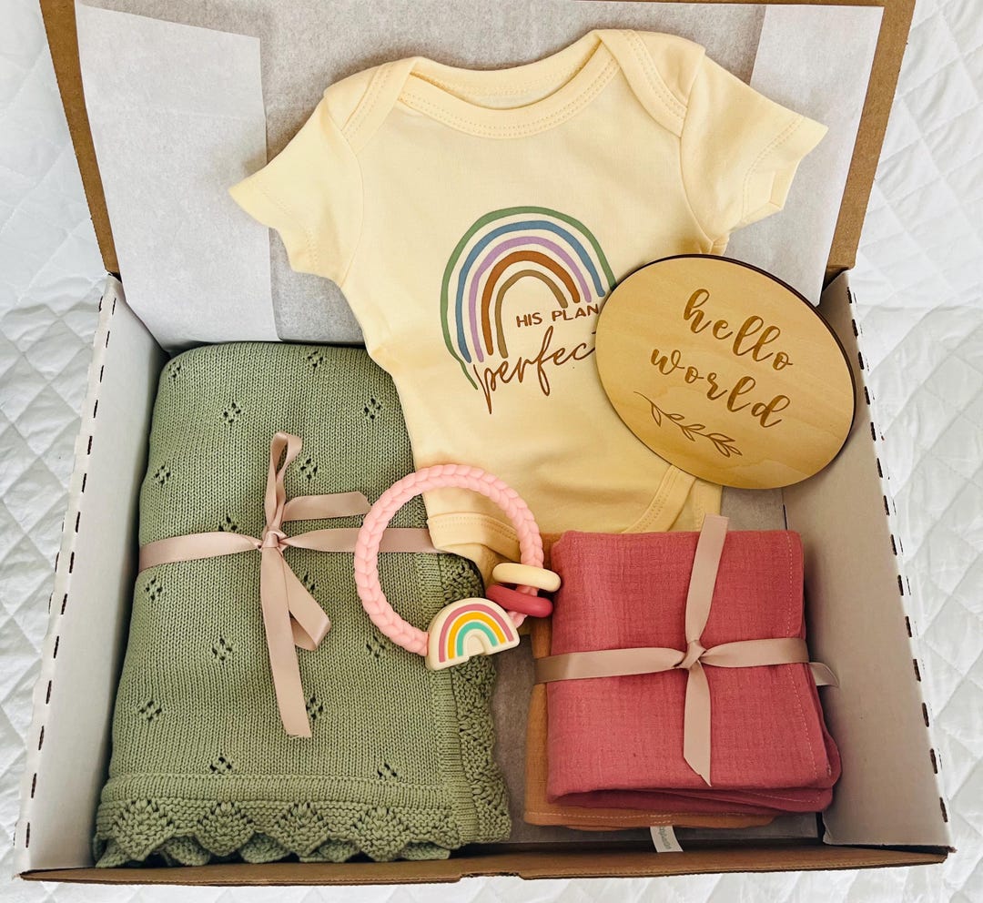Newborn Baby Gift Box | Pointelle Blanket, Muslin Burp Cloths ...