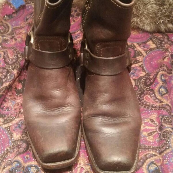 Frye Harness Engineer Leather Boots, Brown, size 9