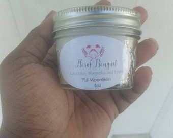 Vela de soja con ramo floral de 4 oz