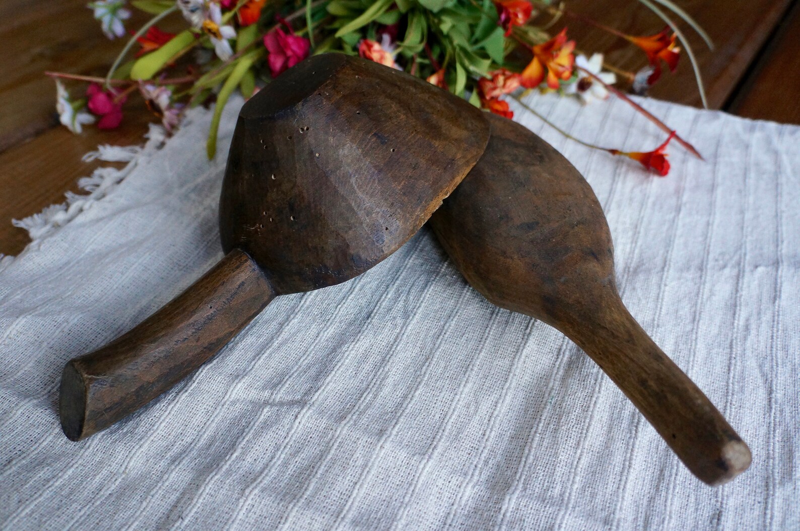 2 Antique wooden scoops old grain scoop shovel primitive Etsy