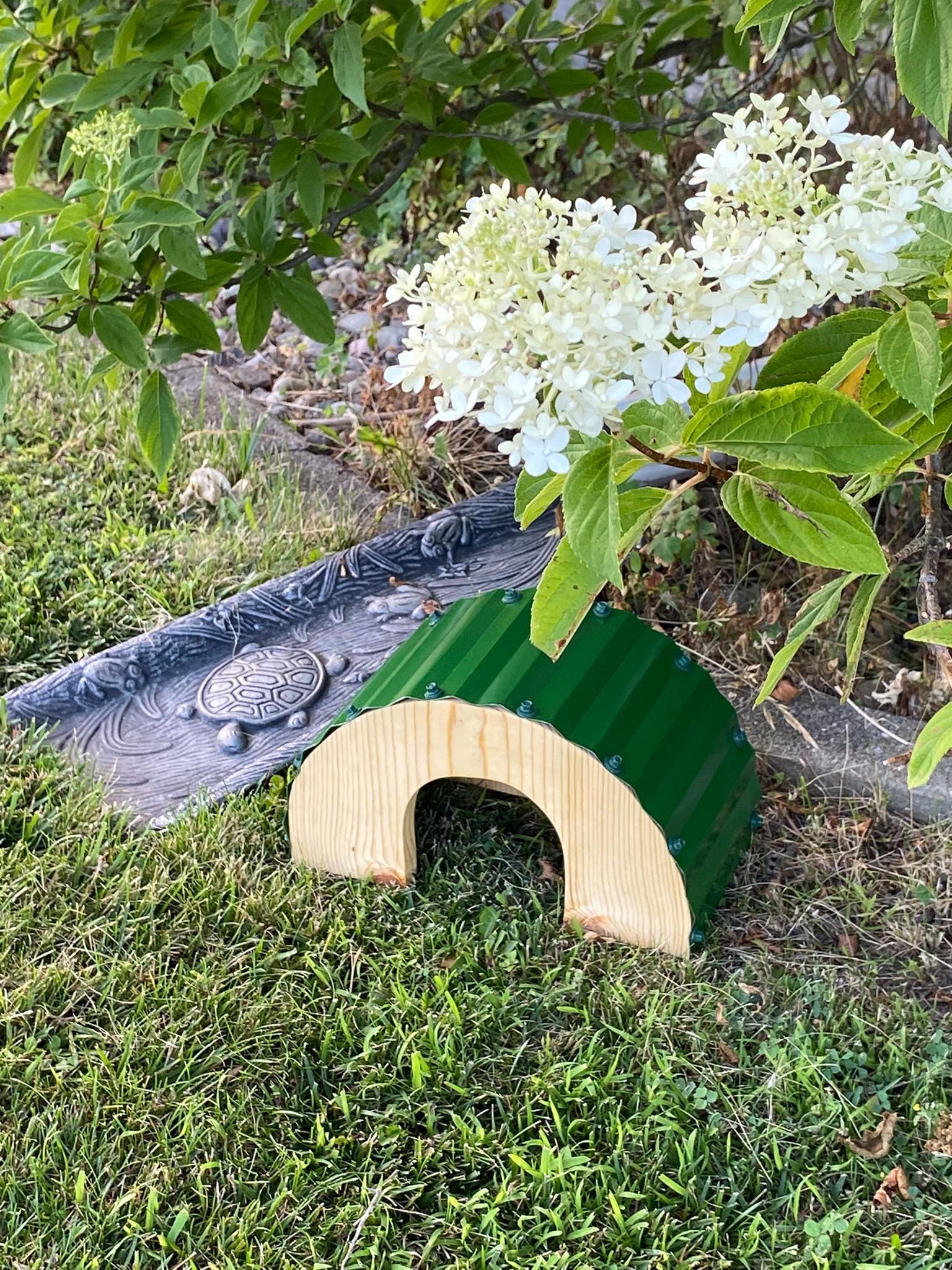 Toad Den Hobbit Hole Toad House / Frog House / Reptile Den Hide / Lizard House ...