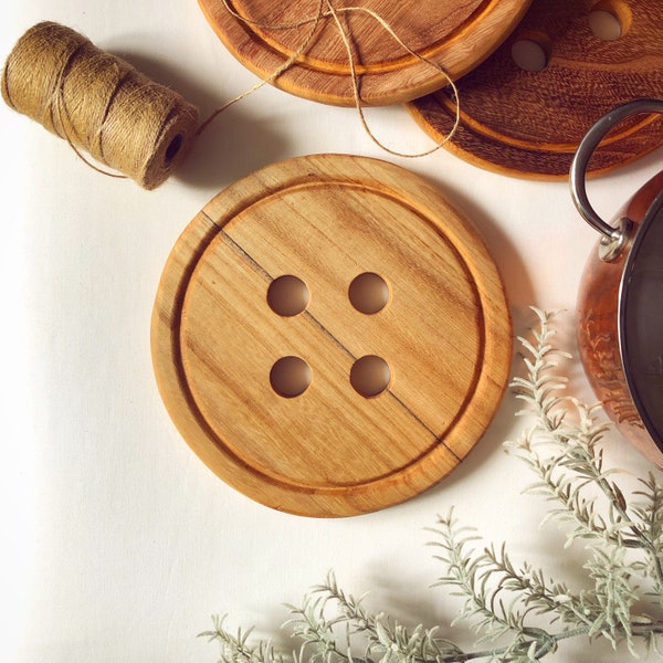 Button trivet/worktop saver made from reclaimed wood