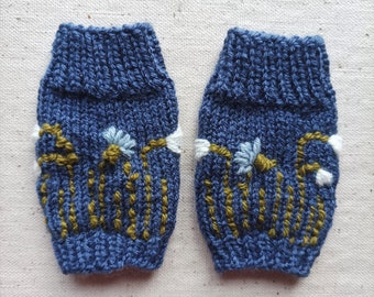 Baby leg warmers 0-6 month I Toddler's getras I Hand knitted & embroidered baby leg cuffs