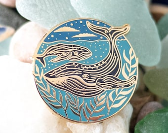 Whale Pin, Whale Badge, Mother’s Day Gift, Whale Brooch, Humpback Whale, Enamel Pin, Whale Jewellery, Whale Gift, Wildlife Pin