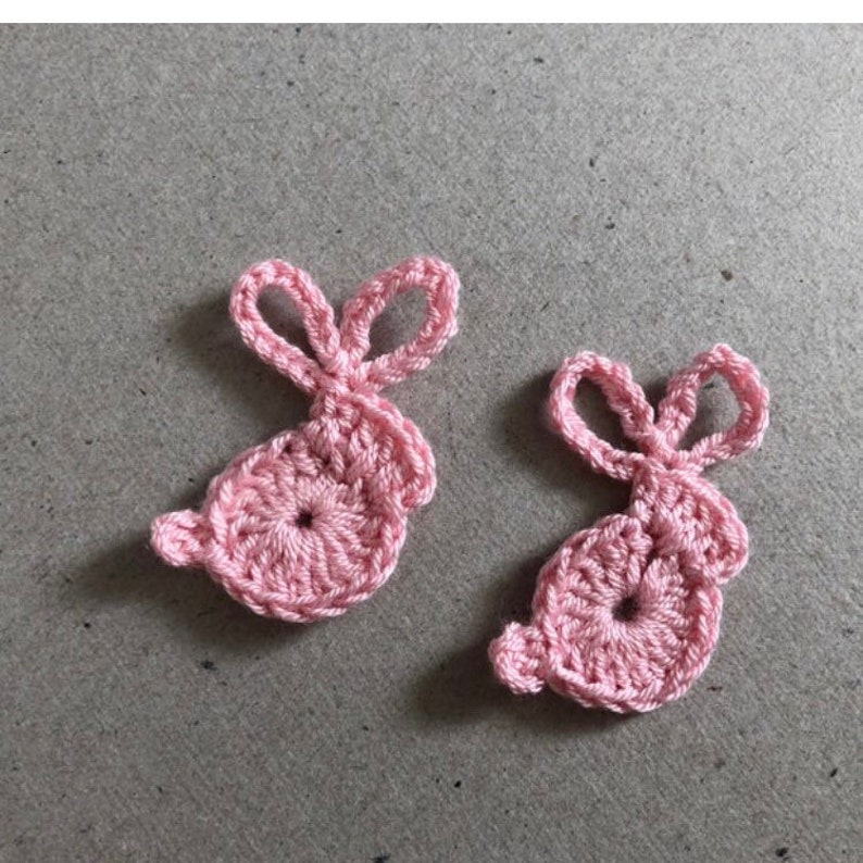 Mini bunny crochet pattern Easter table decor. Easy to follow primitive crochet bunny applique pattern. Cute Easter crochet patterns image 6