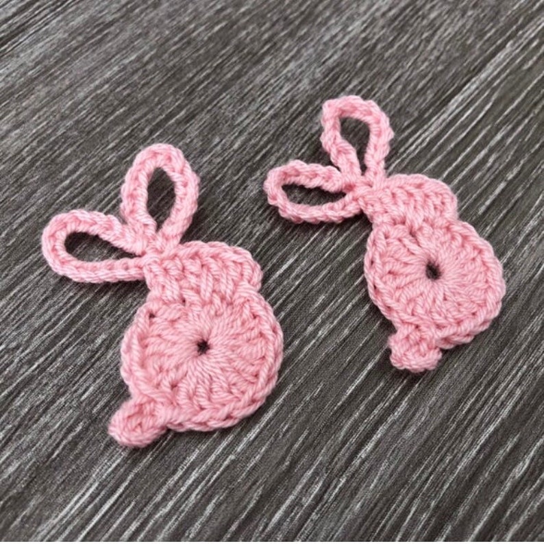 Mini bunny crochet pattern Easter table decor. Easy to follow primitive crochet bunny applique pattern. Cute Easter crochet patterns image 5