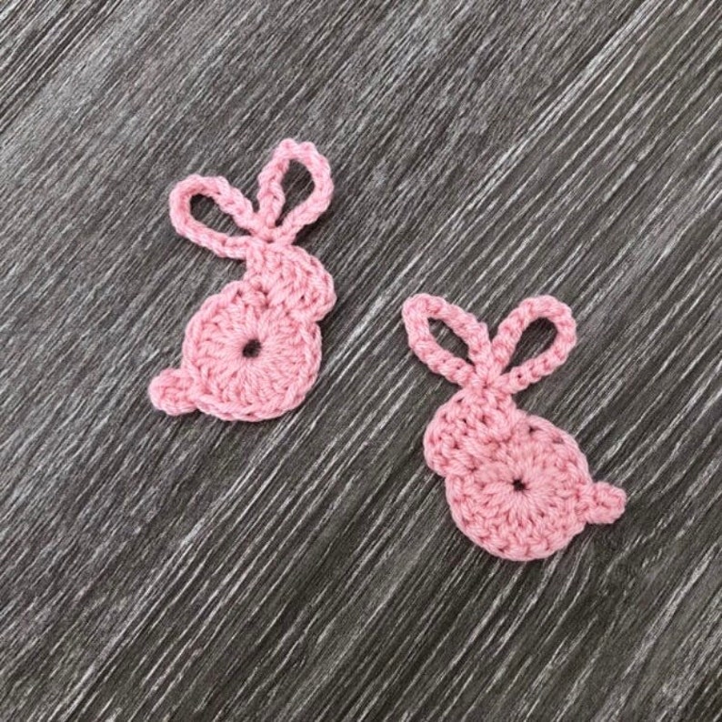 Mini bunny crochet pattern Easter table decor. Easy to follow primitive crochet bunny applique pattern. Cute Easter crochet patterns image 7